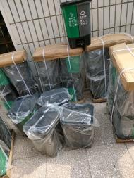 垃圾桶转让 买多了 垃圾桶转让 买多了